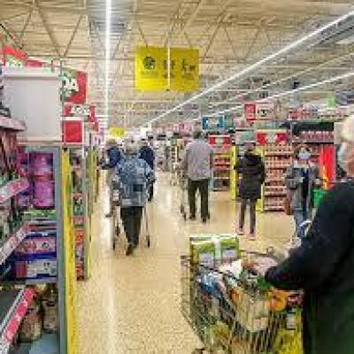 Superette / Supermarket  Corner Location Great Block Sales Are Growing