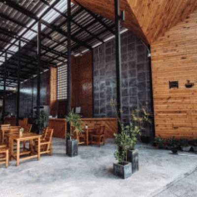 High-Volume Restaurant & Bar – $2.5M Gross | $600K Cash Flow | Prime Nassau County Location